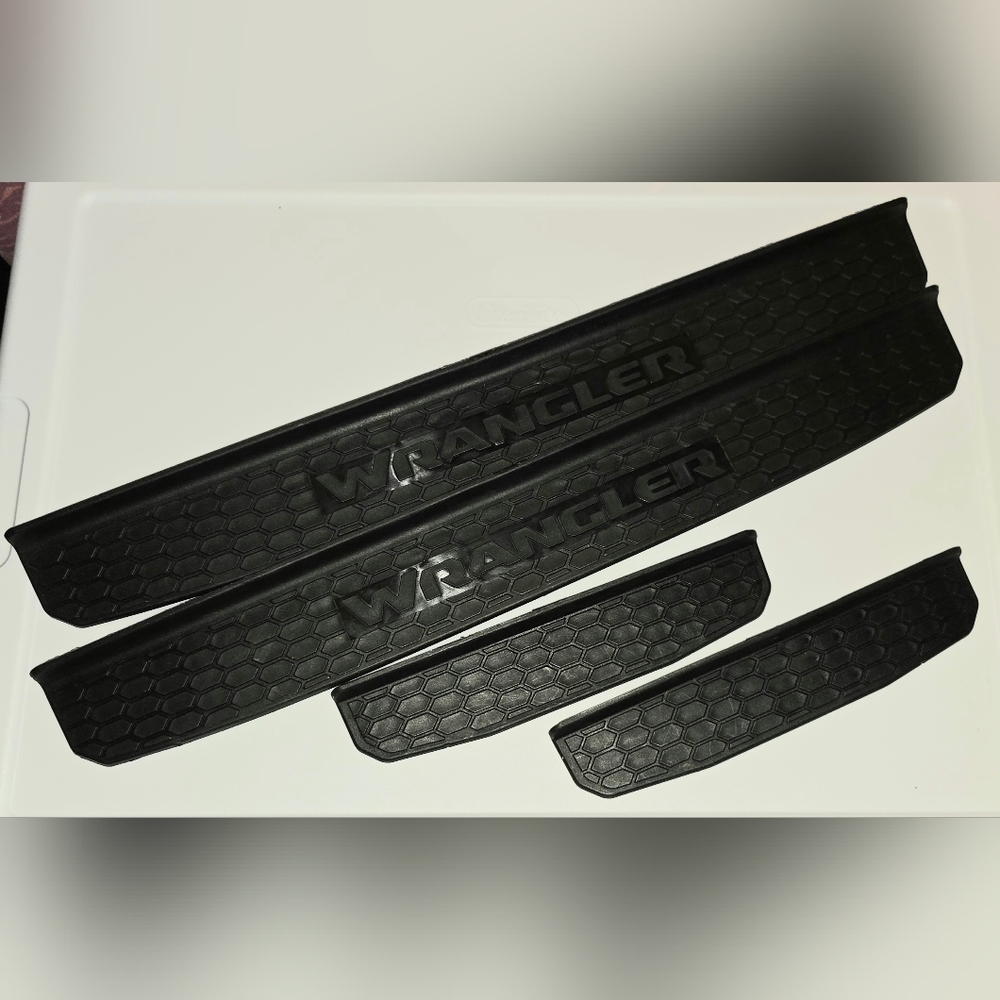 Jeep Wrangler JLU Door Guards